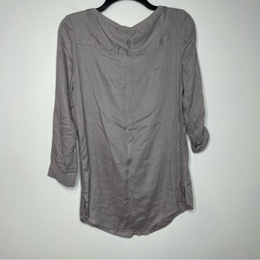 Soft Joie Button Down Top Size Xs - image 6